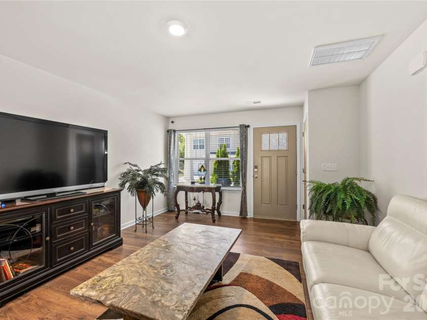 2 Chambers Garden Drive, Arden, NC 28704.  MLS# CAR4381630, YatesRealty ID 22196. 