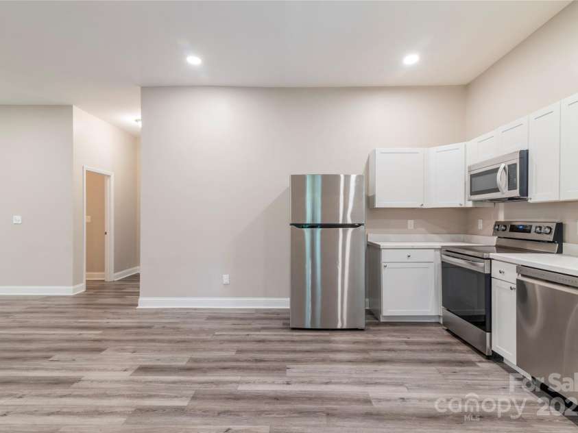 1818 Stowe Avenue, Gastonia, NC 28054.  MLS# CAR4274960, YatesRealty ID 22197. 