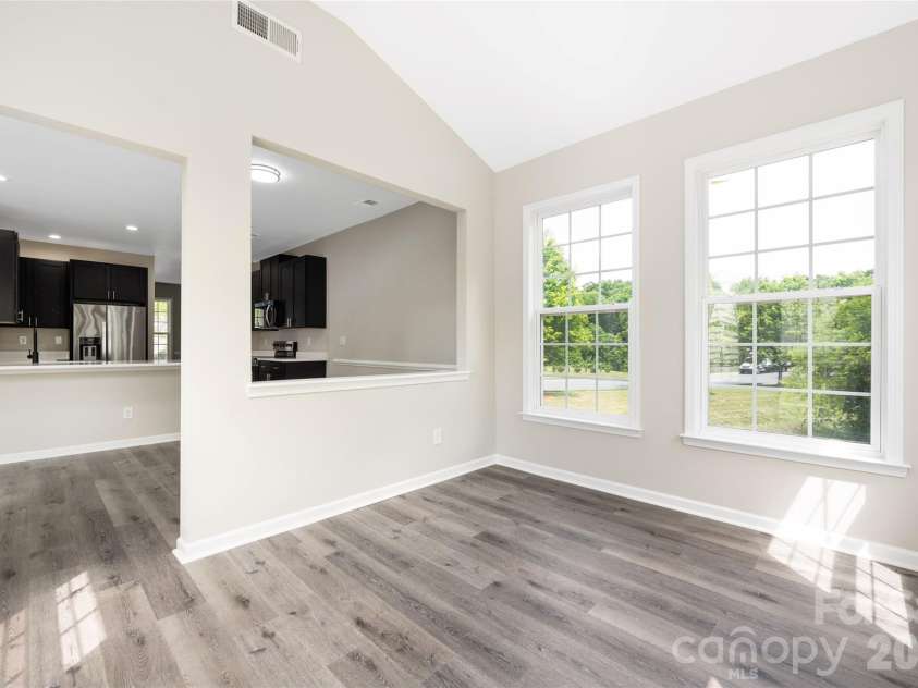 13834 Riding Hill Avenue, Charlotte, NC 28213.  MLS# CAR4378096, YatesRealty ID 22198. 