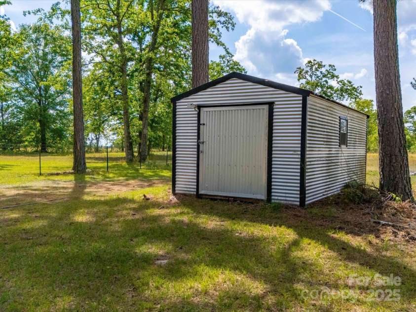 2675 Andrews Circle, Aiken, SC 29803.  MLS# CAR4259984, YatesRealty ID 222. 