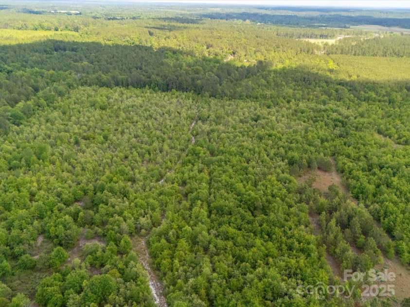 2675 Andrews Circle, Aiken, SC 29803.  MLS# CAR4259984, YatesRealty ID 222. 