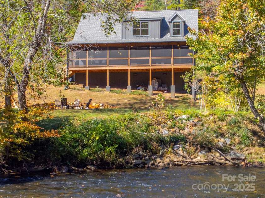 186 Grayling Drive, Cullowhee, NC 28723.  MLS# CAR4314882, YatesRealty ID 2220. 