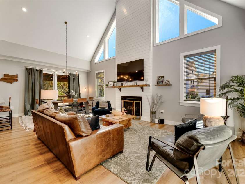 186 Grayling Drive, Cullowhee, NC 28723.  MLS# CAR4314882, YatesRealty ID 2220. 