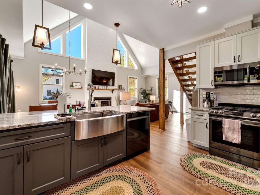 186 Grayling Drive, Cullowhee, NC 28723.  MLS# CAR4314882, YatesRealty ID 2220. 