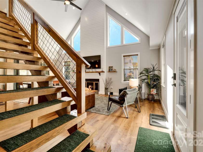 186 Grayling Drive, Cullowhee, NC 28723.  MLS# CAR4314882, YatesRealty ID 2220. 