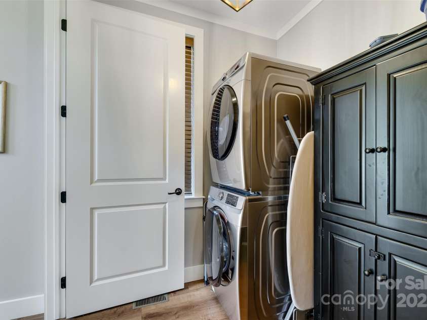 186 Grayling Drive, Cullowhee, NC 28723.  MLS# CAR4314882, YatesRealty ID 2220. 