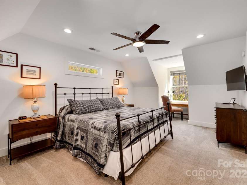 186 Grayling Drive, Cullowhee, NC 28723.  MLS# CAR4314882, YatesRealty ID 2220. 