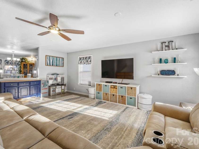 148 Farm Springs Drive, Mount Holly, NC 28120.  MLS# CAR4350343, YatesRealty ID 22201. 