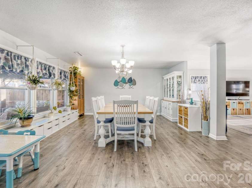148 Farm Springs Drive, Mount Holly, NC 28120.  MLS# CAR4350343, YatesRealty ID 22201. 