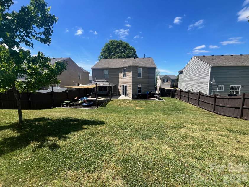 148 Farm Springs Drive, Mount Holly, NC 28120.  MLS# CAR4350343, YatesRealty ID 22201. 