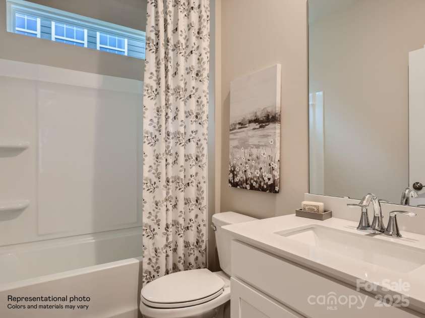 237 Runner Stone Lane, Fort Mill, SC 29715.  MLS# CAR4275285, YatesRealty ID 22201. Bath 2