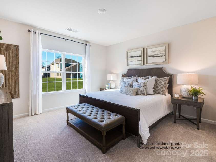 1016 Lookout Shoals Drive, Fort Mill, SC 29715.  MLS# CAR4275317, YatesRealty ID 22204. Owners Suite