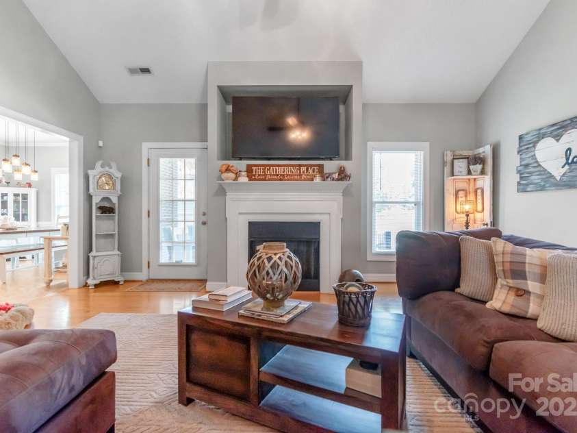 773 Hathcock Glen Drive, Oakboro, NC 28129.  MLS# CAR4275326, YatesRealty ID 22207. 