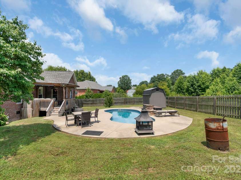 773 Hathcock Glen Drive, Oakboro, NC 28129.  MLS# CAR4275326, YatesRealty ID 22207. 