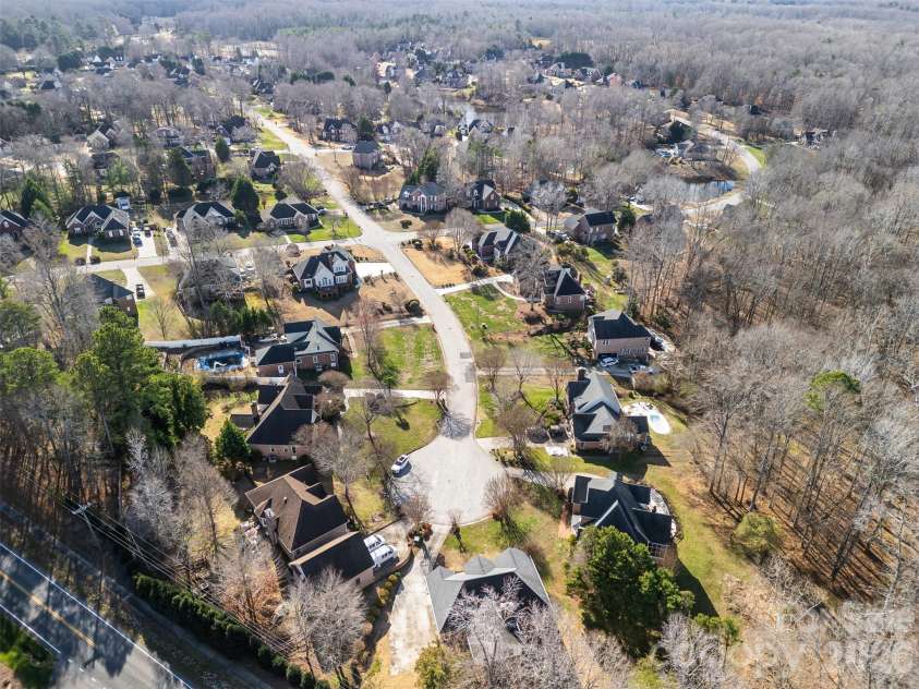 1035 South Bank Drive, Rock Hill, SC 29732.  MLS# CAR4337767, YatesRealty ID 22208. 