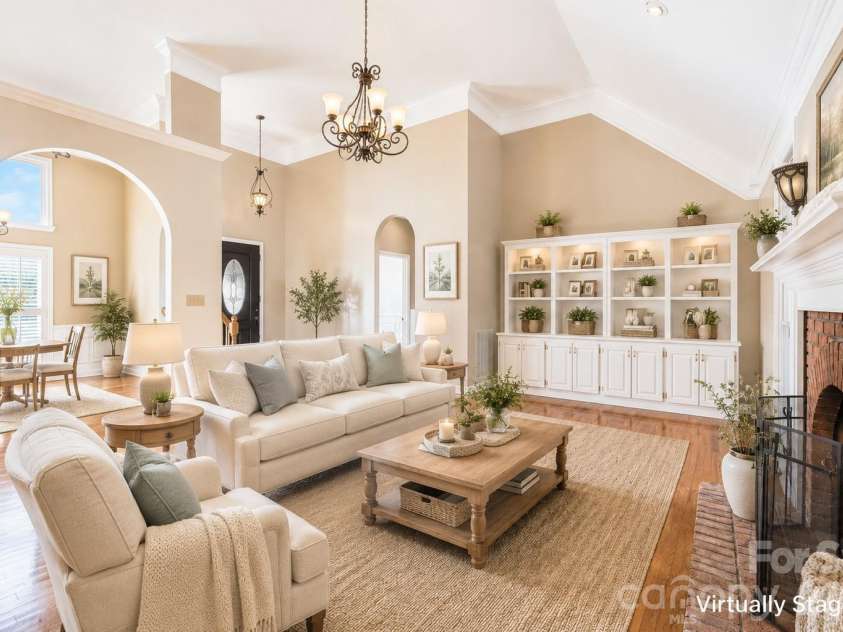 1035 South Bank Drive, Rock Hill, SC 29732.  MLS# CAR4337767, YatesRealty ID 22208. Virtually Staged