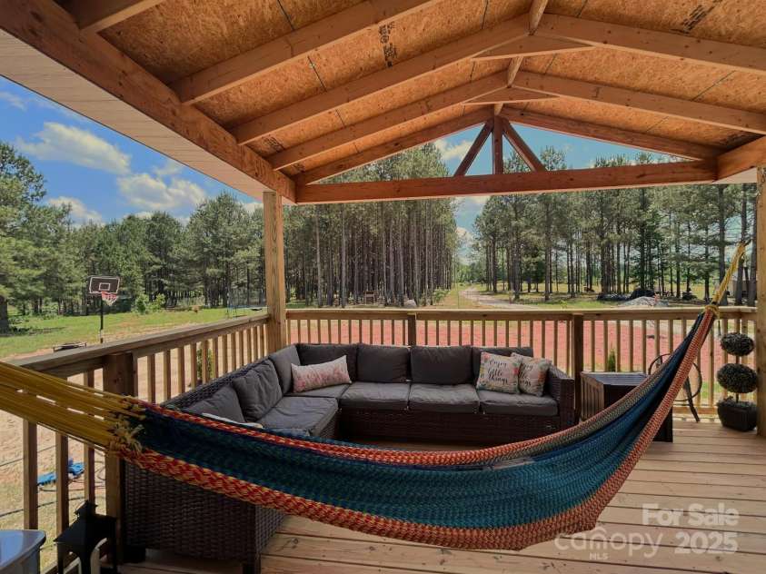 1808 Aiken Road, Blackstock, SC 29014.  MLS# CAR4275355, YatesRealty ID 22209. 