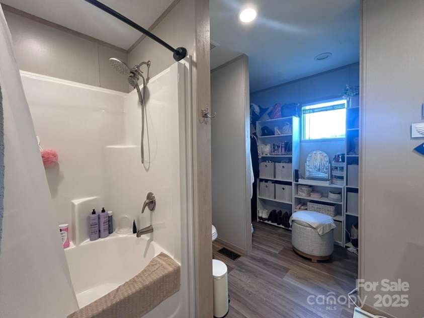 1808 Aiken Road, Blackstock, SC 29014.  MLS# CAR4275355, YatesRealty ID 22209. 