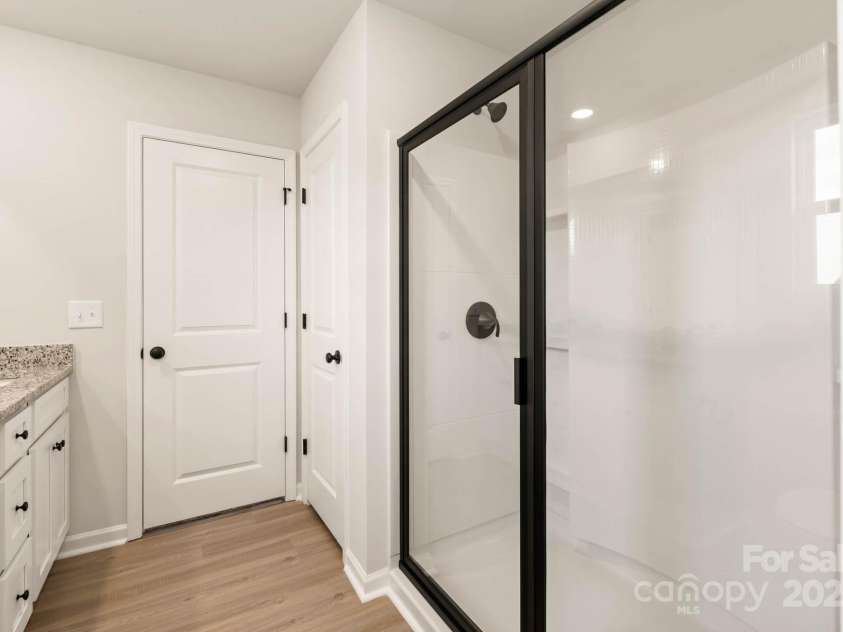 1058 Jonestown Road, Winston Salem, NC 27103.  MLS# CAR4295112, YatesRealty ID 2221. 