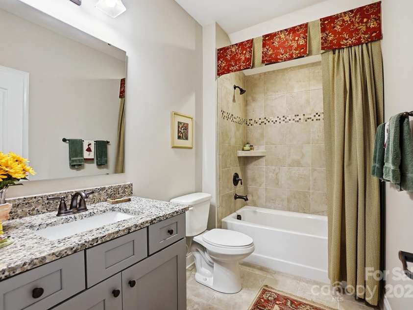 4069 Henshaw Road, Waxhaw, NC 28173.  MLS# CAR4323046, YatesRealty ID 2221. 3rd bath.