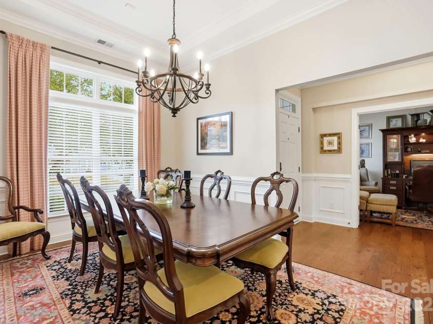 4069 Henshaw Road, Waxhaw, NC 28173.  MLS# CAR4323046, YatesRealty ID 2221. Formal dining.