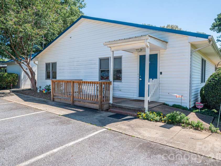 2482 June Bug Road, Vale, NC 28168.  MLS# CAR4356997, YatesRealty ID 22210. 