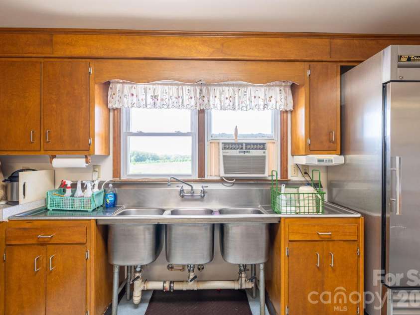 2482 June Bug Road, Vale, NC 28168.  MLS# CAR4356997, YatesRealty ID 22210. 