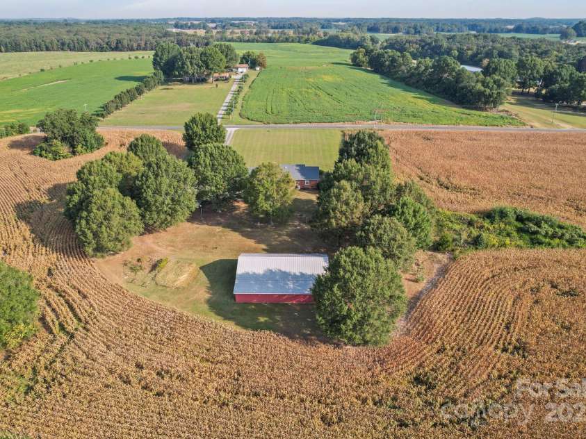 1904 Old Peachland Road, Marshville, NC 28103.  MLS# CAR4275124, YatesRealty ID 22211. 