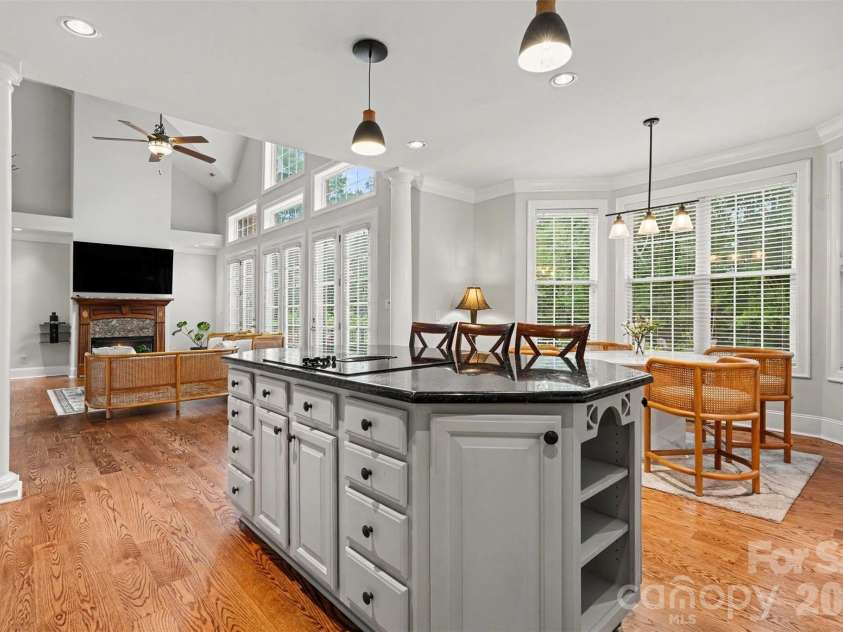 14515 Davis Trace Drive, Mint Hill, NC 28227.  MLS# CAR4364908, YatesRealty ID 22212. 