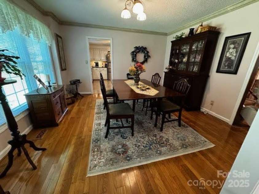 204 Brentwood Drive, Maiden, NC 28650.  MLS# CAR4274805, YatesRealty ID 22212. Dining Room