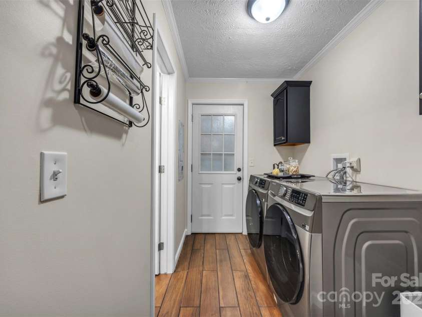 317 Dillard Drive, Jefferson, NC 28640.  MLS# CAR4275384, YatesRealty ID 22213. 