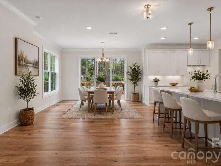 606 Teresa Circle, Waxhaw, NC 28173.  MLS# CAR4363542, YatesRealty ID 22213. Kit / Dining Area Virtual Stage