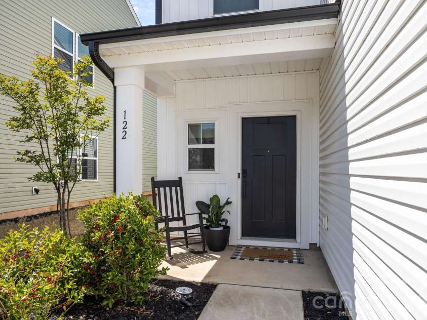 122 Slalom Street, Statesville, NC 28677.  MLS# CAR4370135, YatesRealty ID 22215. 