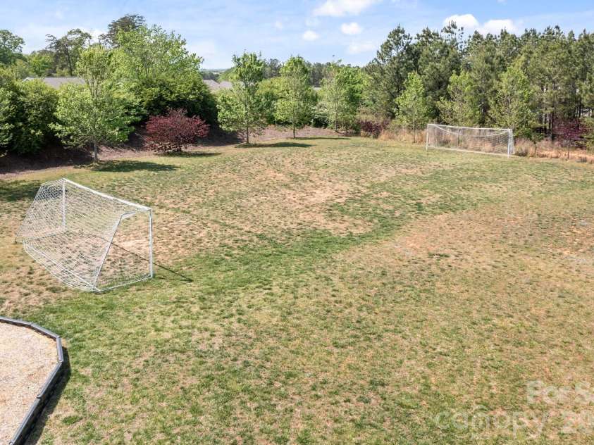 122 Slalom Street, Statesville, NC 28677.  MLS# CAR4370135, YatesRealty ID 22215. 
