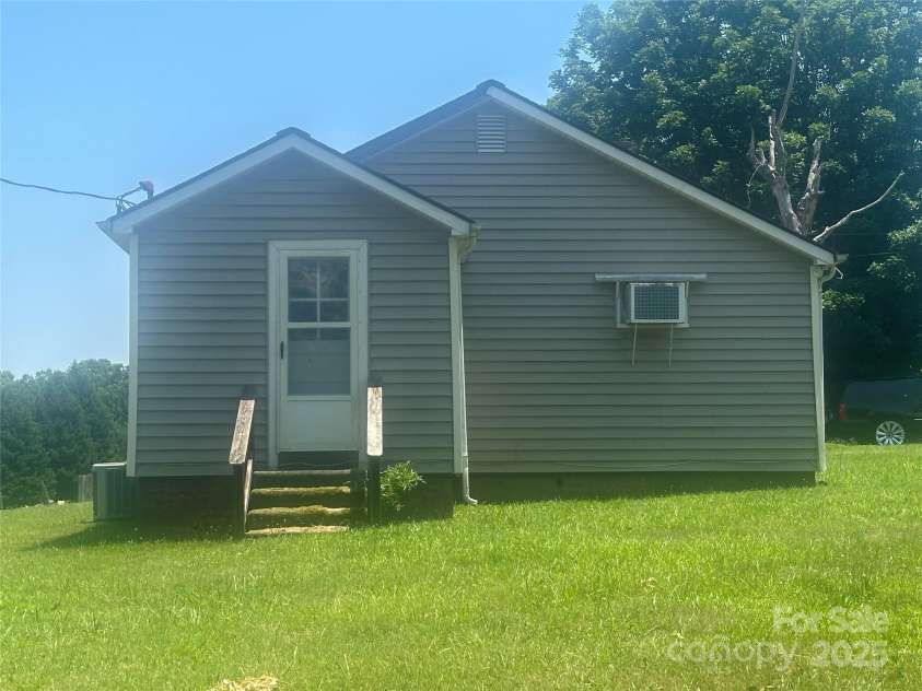 162 Bartley Street, Spindale, NC 28160.  MLS# CAR4275423, YatesRealty ID 22215. 
