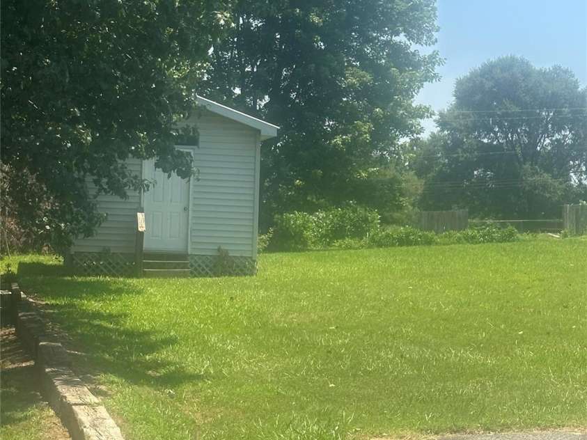 162 Bartley Street, Spindale, NC 28160.  MLS# CAR4275423, YatesRealty ID 22215. 