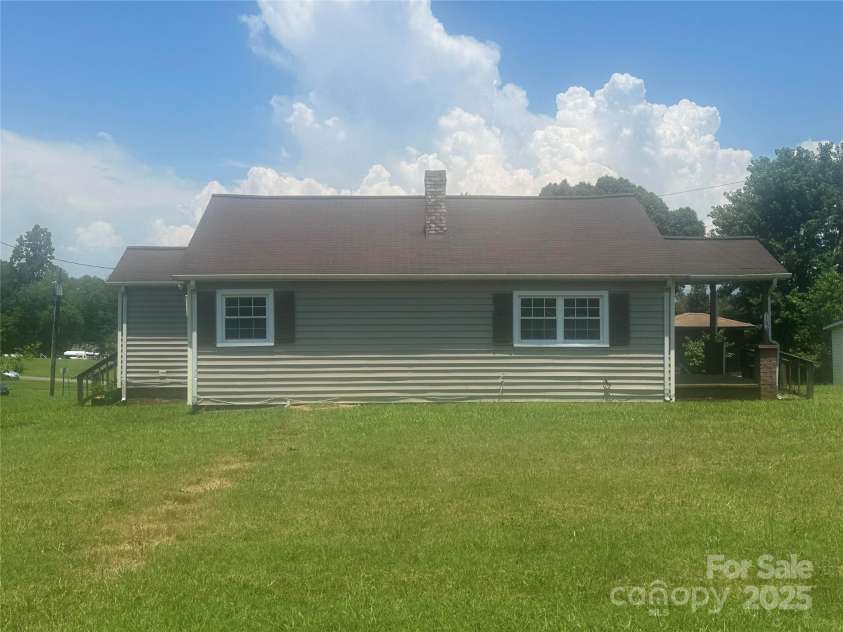 162 Bartley Street, Spindale, NC 28160.  MLS# CAR4275423, YatesRealty ID 22215. 