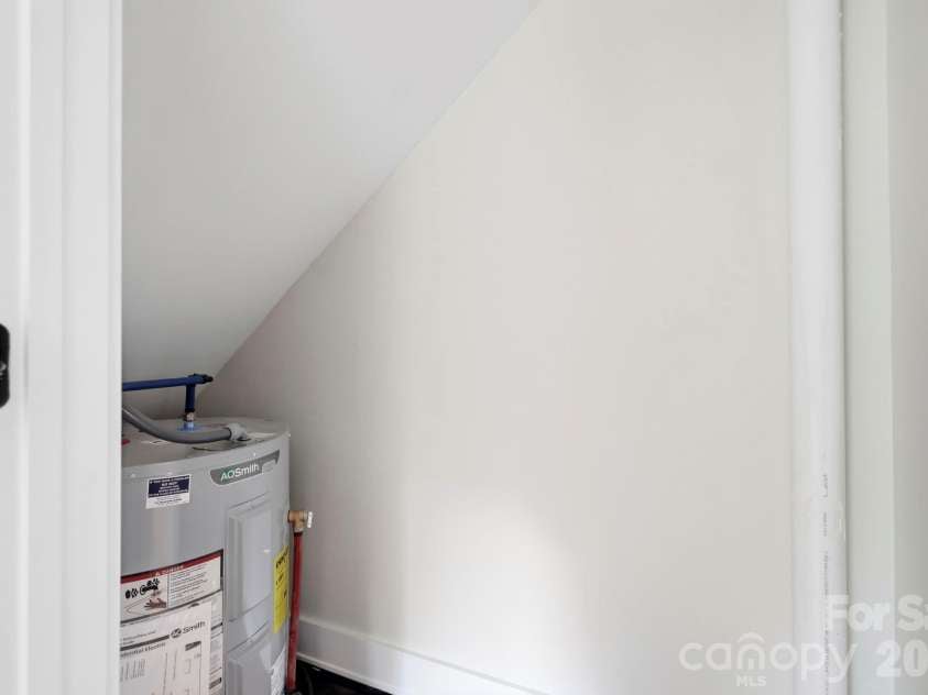 17 Fireside Drive, Asheville, NC 28806.  MLS# CAR4369935, YatesRealty ID 22216. Utility closet