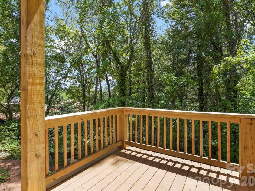 25 Fireside Drive, Asheville, NC 28806.  MLS# CAR4369919, YatesRealty ID 22217. Private back deck