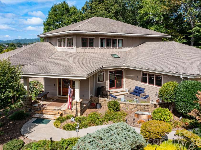 30 Rilandwell Drive, Fletcher, NC 28732.  MLS# CAR4369912, YatesRealty ID 22218. 