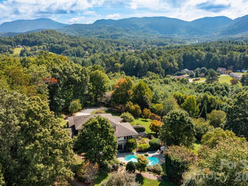30 Rilandwell Drive, Fletcher, NC 28732.  MLS# CAR4369912, YatesRealty ID 22218. 