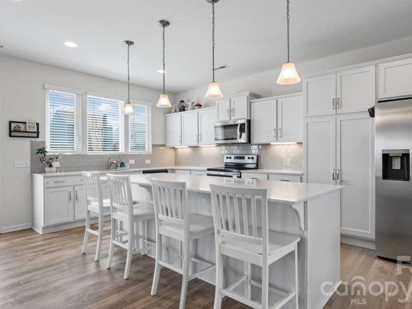 119 Mooring Drive, Statesville, NC 28677.  MLS# CAR4372646, YatesRealty ID 22219. 