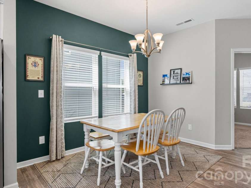 119 Mooring Drive, Statesville, NC 28677.  MLS# CAR4372646, YatesRealty ID 22219. 
