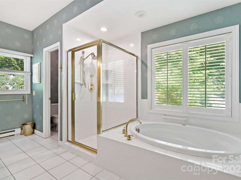 57 Rocky Branch Trail, Marion, NC 28752.  MLS# CAR4268698, YatesRealty ID 22220. Primary Bathroom