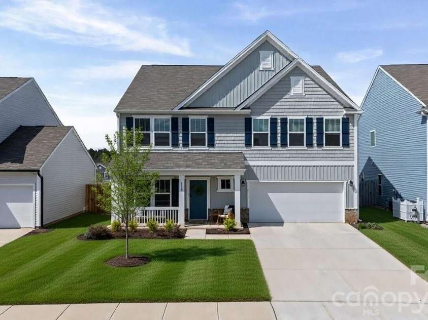 118 Jetty Lane, Statesville, NC 28677.  MLS# CAR4353491, YatesRealty ID 22222. Virtually staged grass