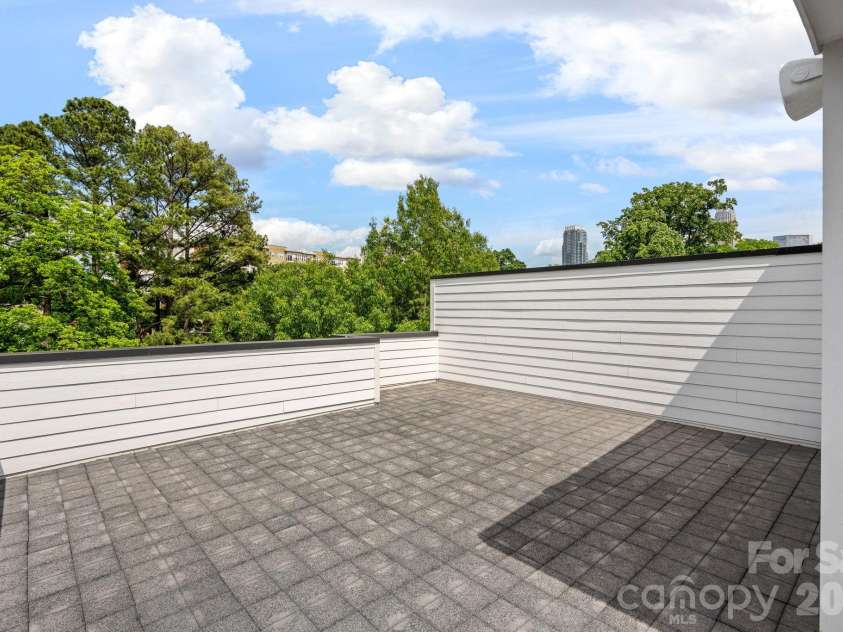 1006 Westbrook Drive, Charlotte, NC 28202.  MLS# CAR4366140, YatesRealty ID 22223. Rooftop
