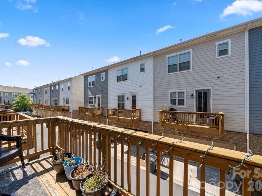 1224 Whitby Moore Street, Charlotte, NC 28273.  MLS# CAR4377267, YatesRealty ID 22224. 