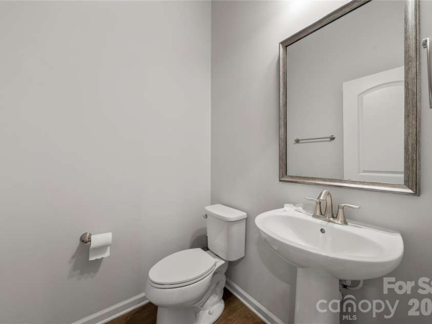 1224 Whitby Moore Street, Charlotte, NC 28273.  MLS# CAR4377267, YatesRealty ID 22224. 