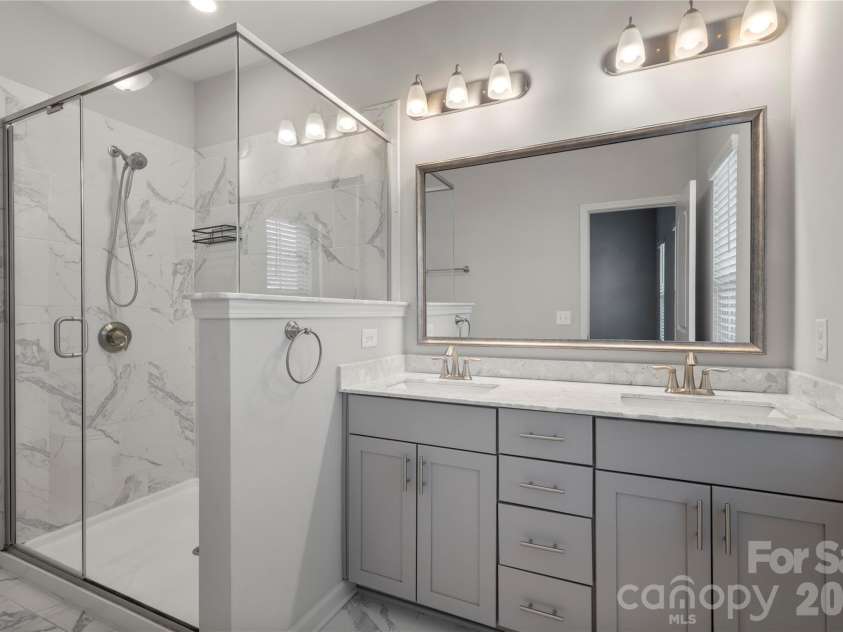 1224 Whitby Moore Street, Charlotte, NC 28273.  MLS# CAR4377267, YatesRealty ID 22224. 