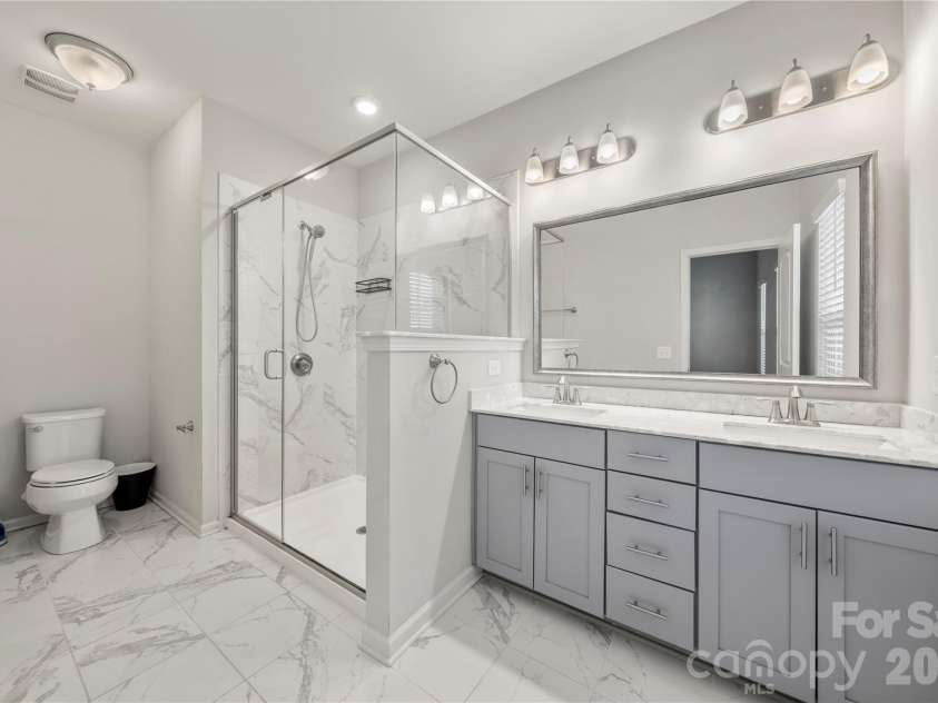 1224 Whitby Moore Street, Charlotte, NC 28273.  MLS# CAR4377267, YatesRealty ID 22224. 